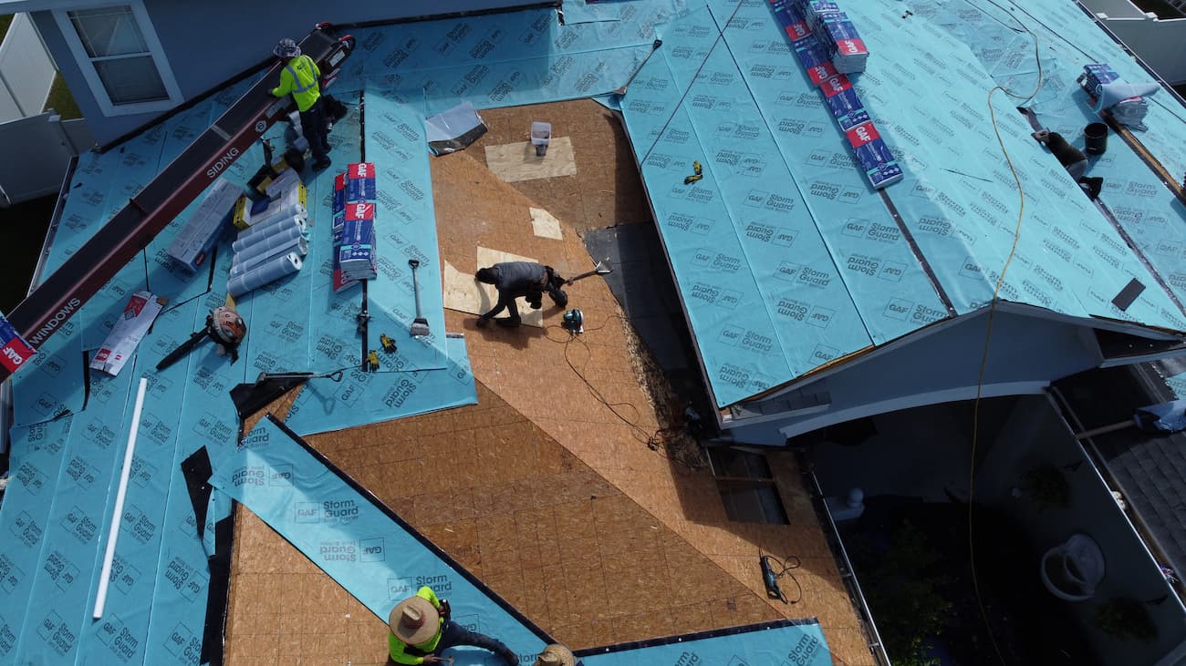 Roofing in Thonotosassa, FL